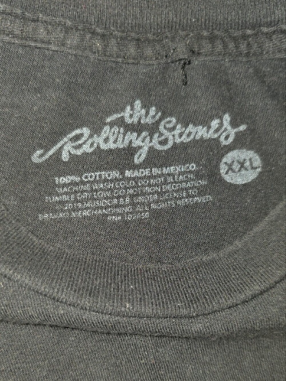 the Rolling Stones Black Tee with Red Tongue Graphic - Picture 2 of 2